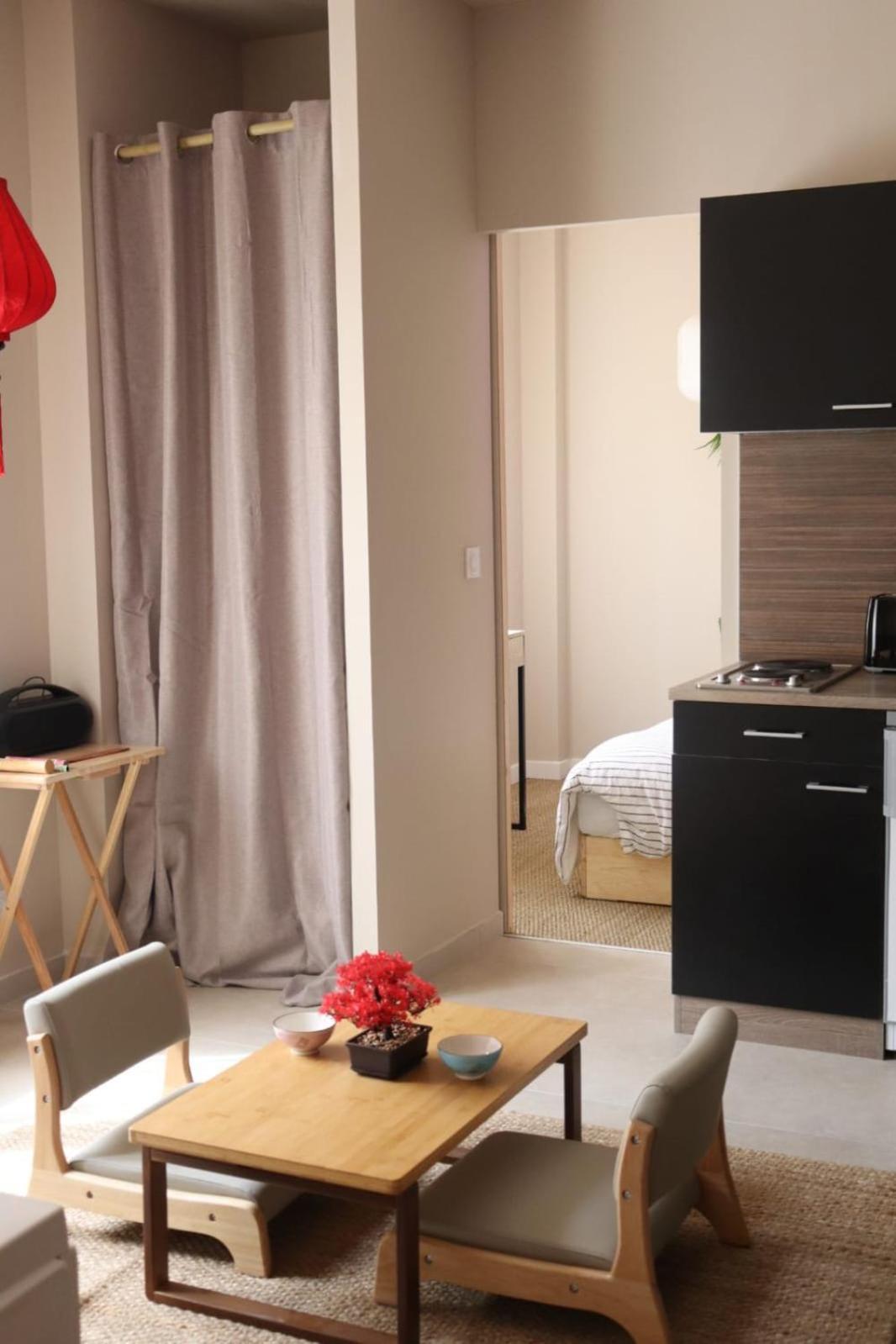 Loveroom Japon Avec Balneotherapie Toulon Luaran gambar
